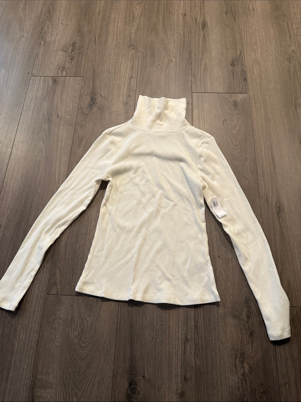 Old Navy Cream Ribbed Turtleneck Long Sleeve Top